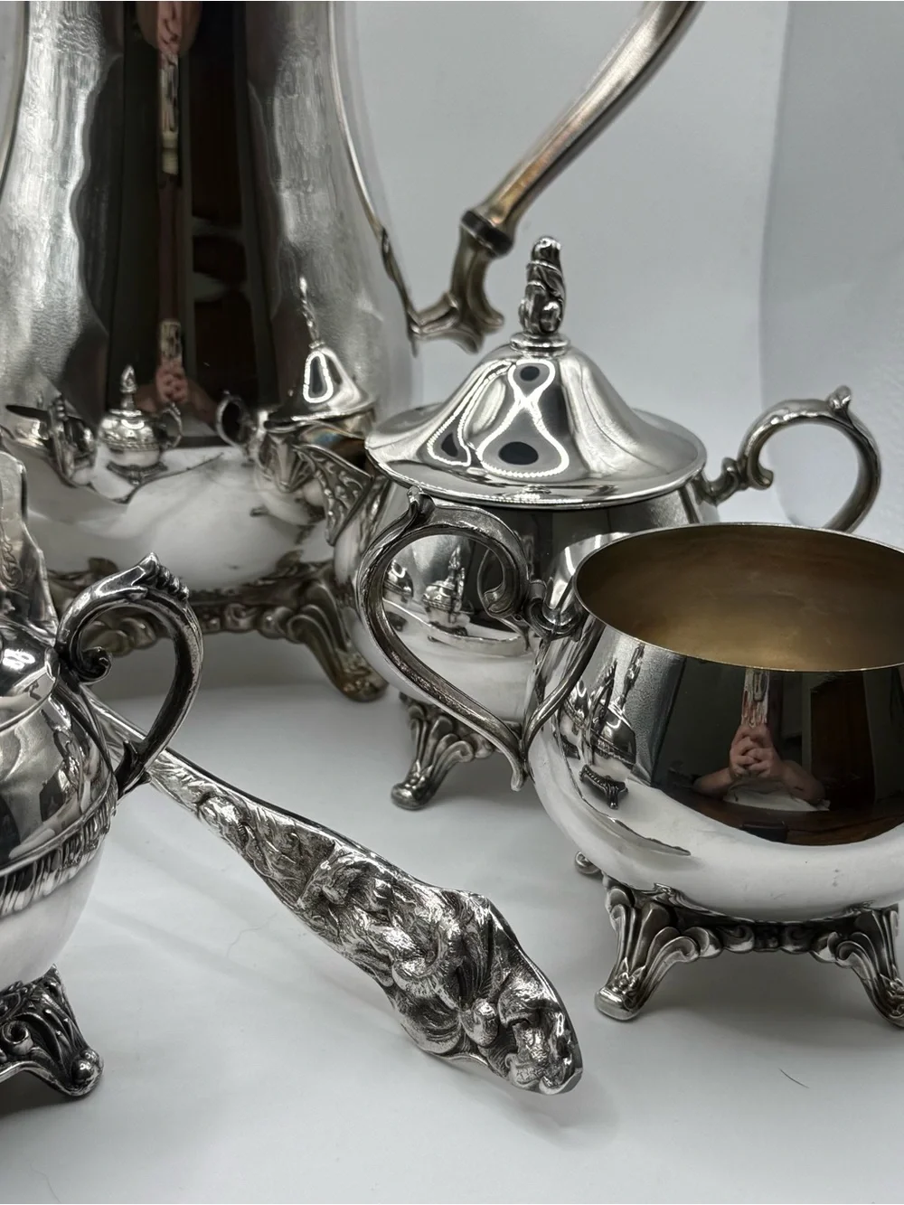 Oneida elegant silver